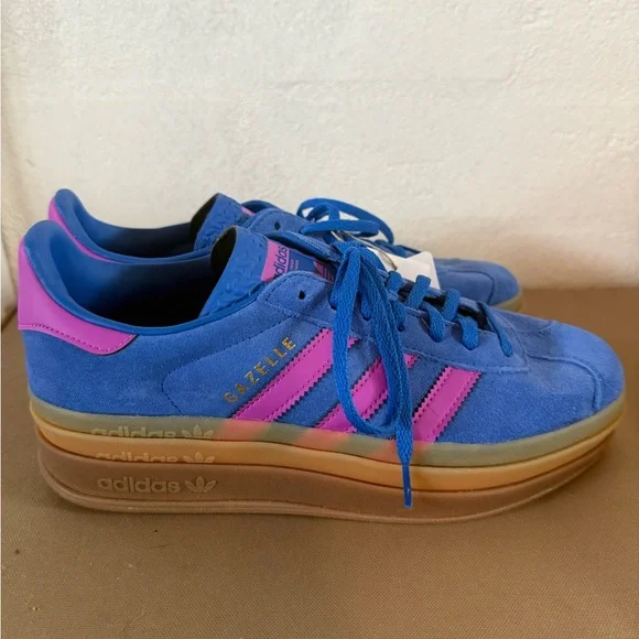 Adidas Women's Blue and Pink Sneakers - Picture 2 of 5